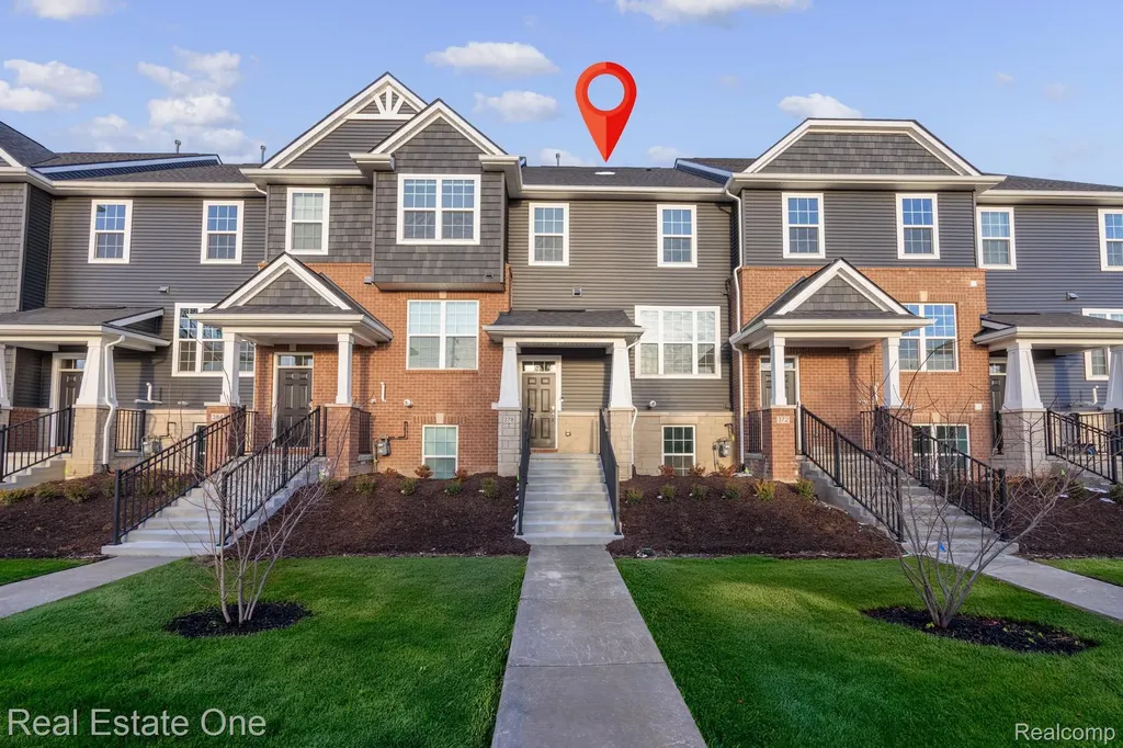 378 N Sydney Court Plymouth City MI 48170