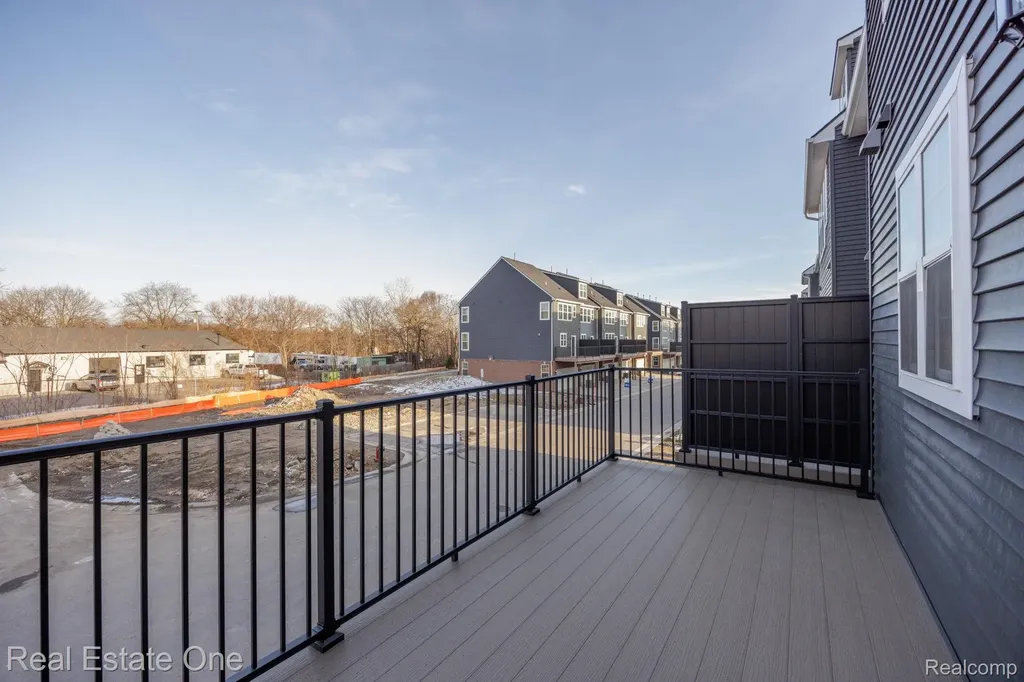 378 N Sydney Court Plymouth City MI 48170