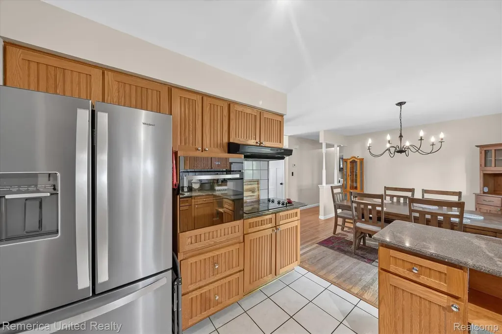 29114 Lori Street Livonia City MI 48154