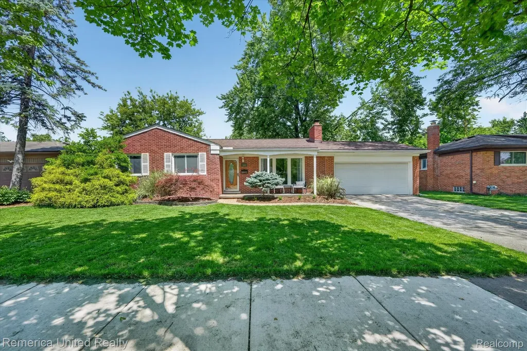 29114 Lori Street Livonia City MI 48154
