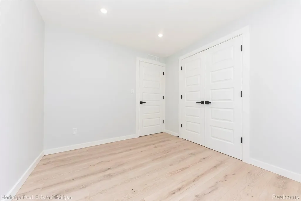12 Trowbridge Court Ann Arbor City MI 48108