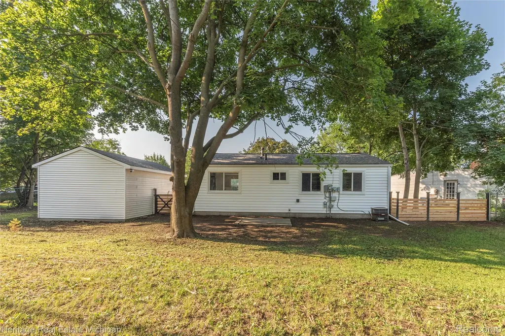 12 Trowbridge Court Ann Arbor City MI 48108