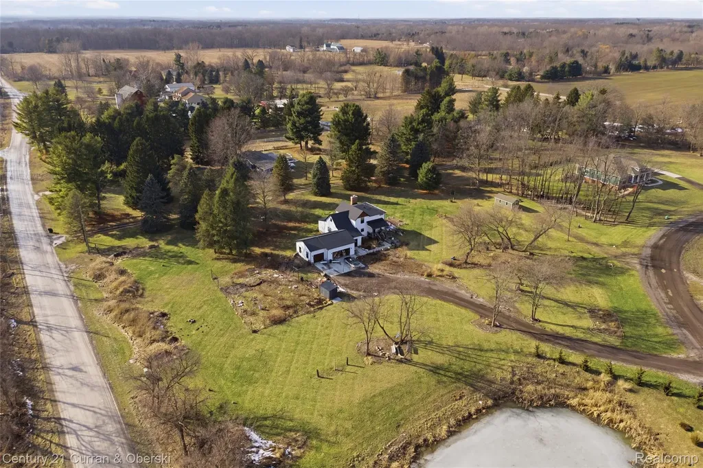 943 Serenity Way Scio Township MI 48103