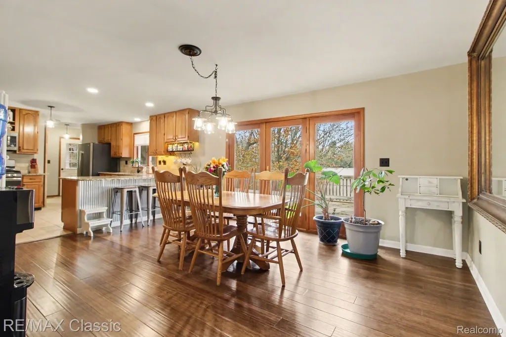 9800 Moon Road York Charter Township MI 48176