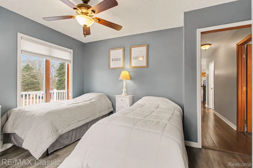 9800 Moon Road York Charter Township MI 48176
