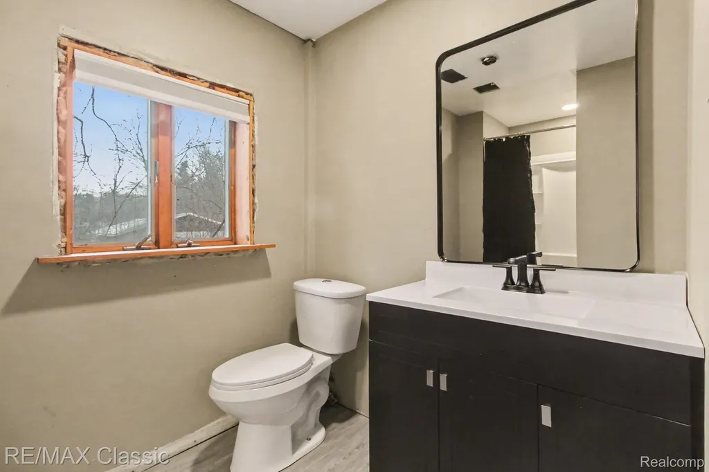 9800 Moon Road York Charter Township MI 48176