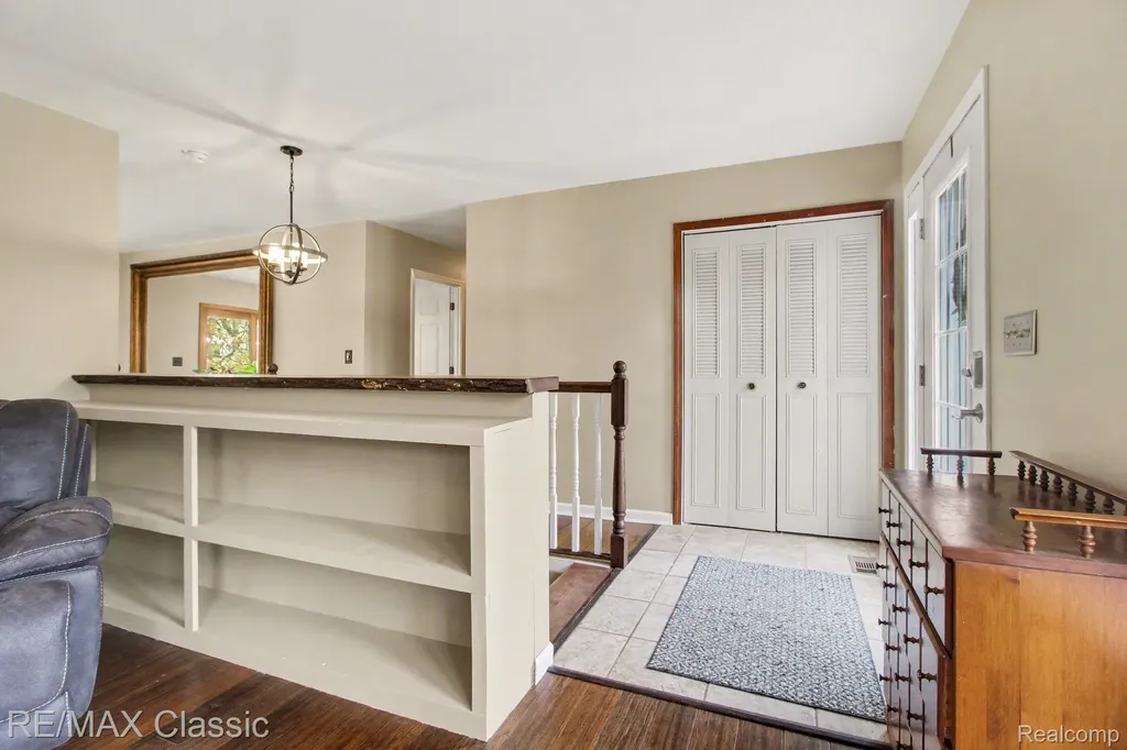 9800 Moon Road York Charter Township MI 48176