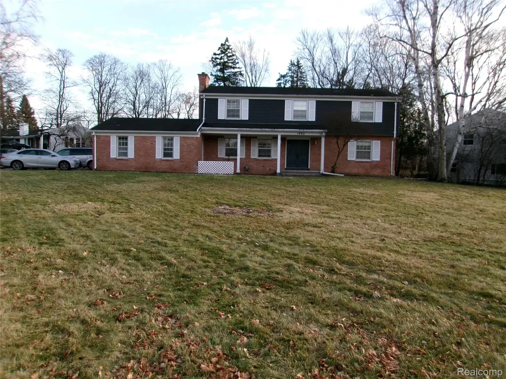 1682 Woodside Drive East Lansing City MI 48823