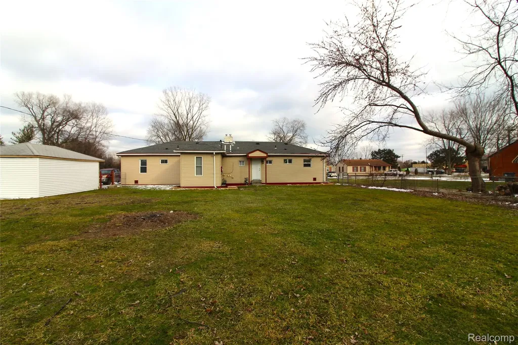 14622 Huron Street Taylor City MI 48180