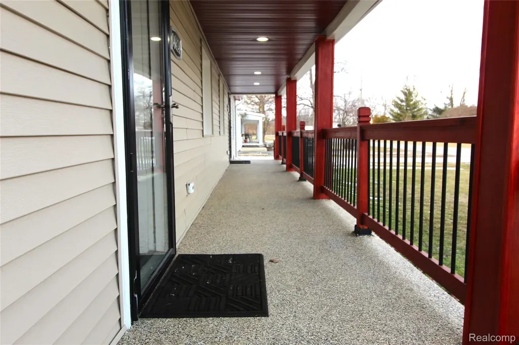 14622 Huron Street Taylor City MI 48180