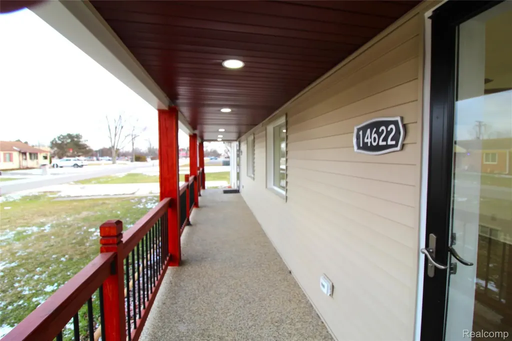 14622 Huron Street Taylor City MI 48180