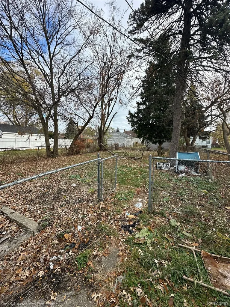 7646 Brace Street Detroit City MI 48228