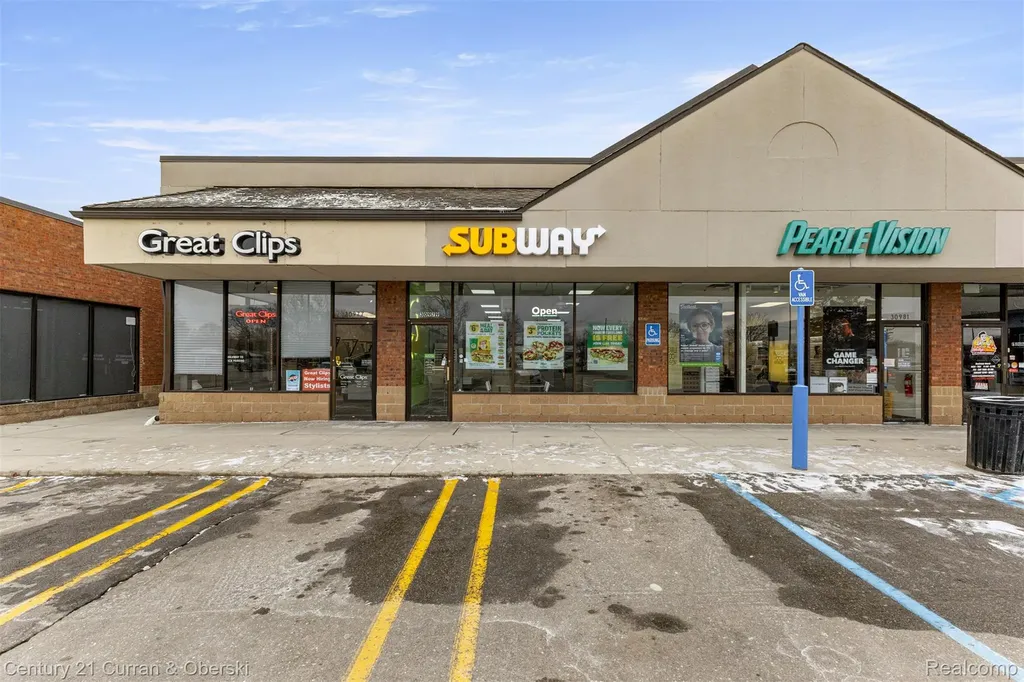 30979 Five Mile Road Livonia City MI 48154