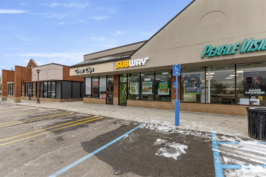 30979 Five Mile Road Livonia City MI 48154