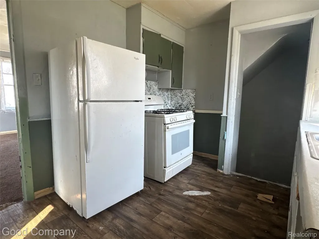 20026 Strasburg Street Detroit City MI 48205