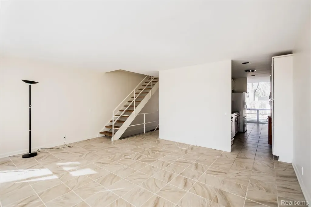 1346 Nicolet Place Detroit City MI 48207