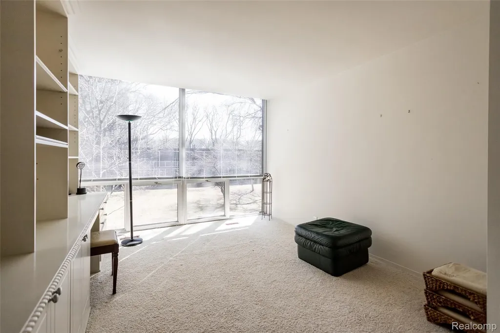 1346 Nicolet Place Detroit City MI 48207