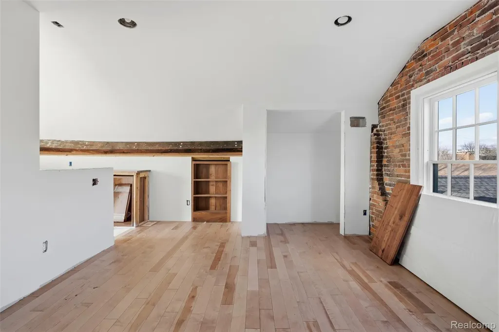 1356 Labrosse Street Detroit City MI 48226