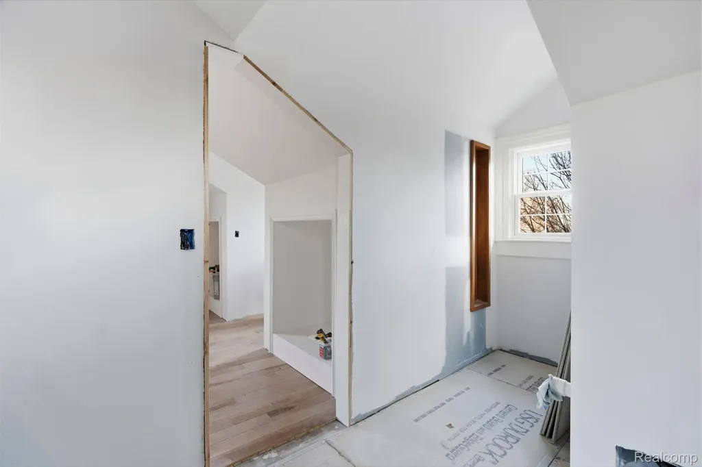 1356 Labrosse Street Detroit City MI 48226