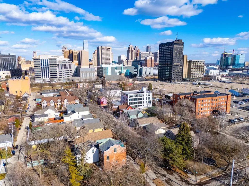 1356 Labrosse Street Detroit City MI 48226