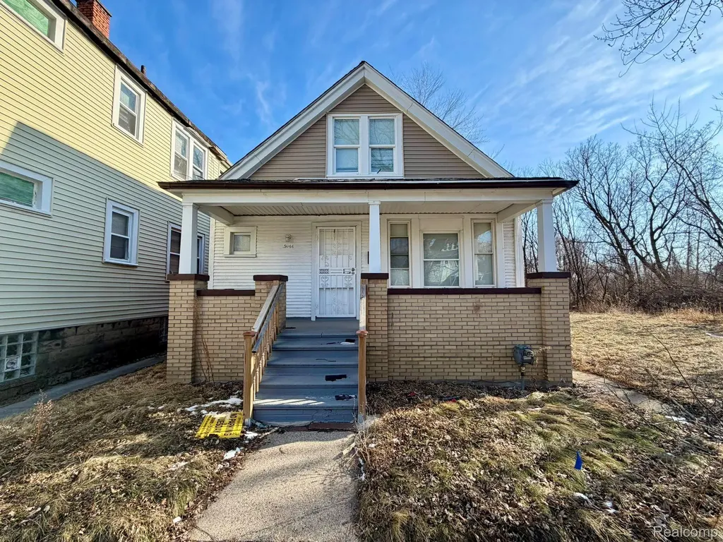 5044 Mcclellan Street Detroit City MI 48213