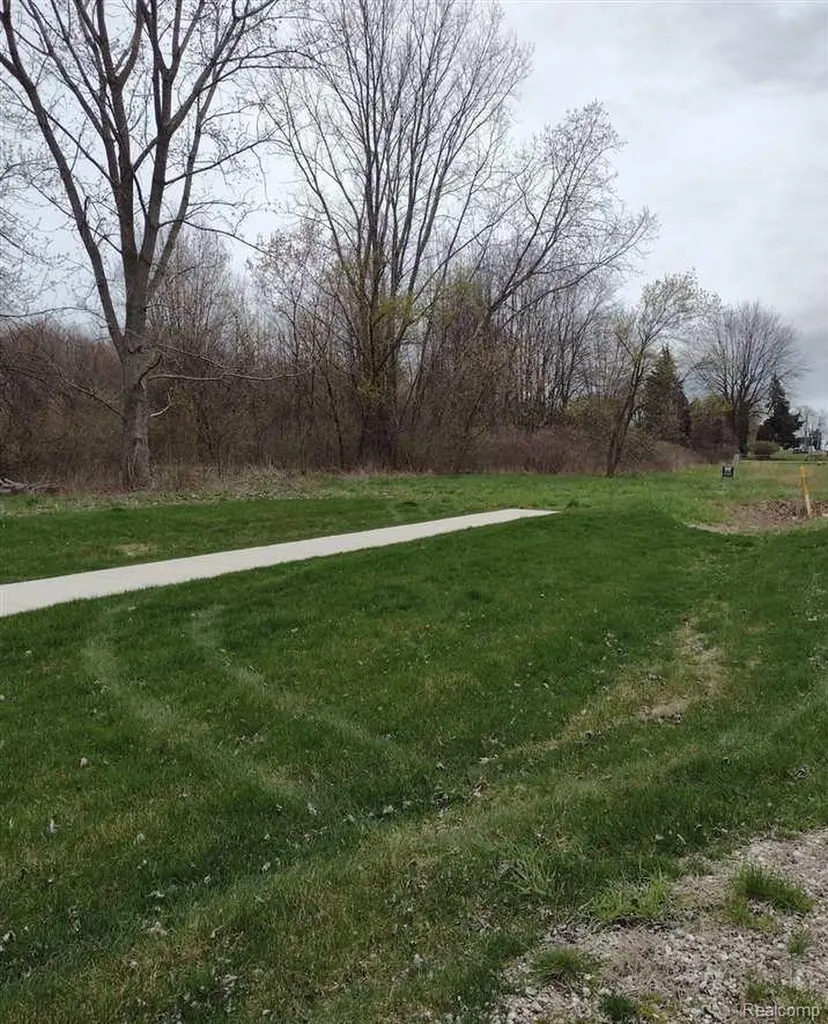 00 N Cotton Road Chesterfield Township MI 48047