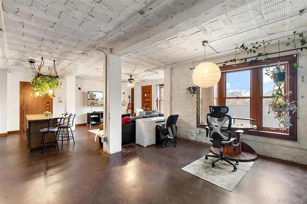 78 Watson Street Detroit City MI 48201