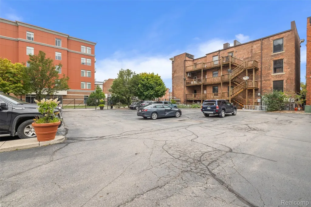 78 Watson Street Detroit City MI 48201
