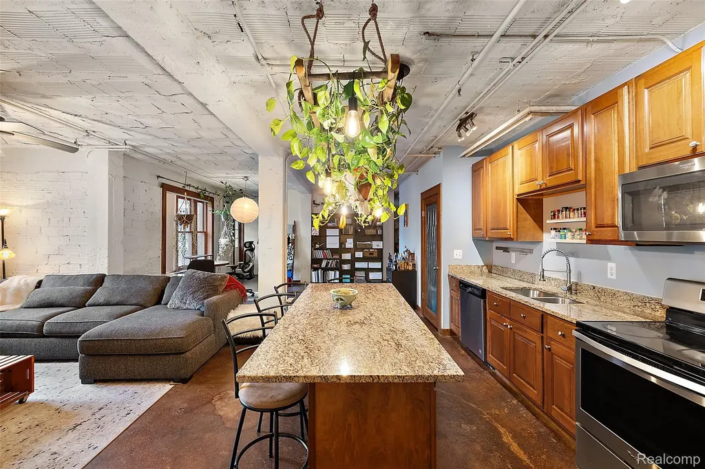 78 Watson Street Detroit City MI 48201
