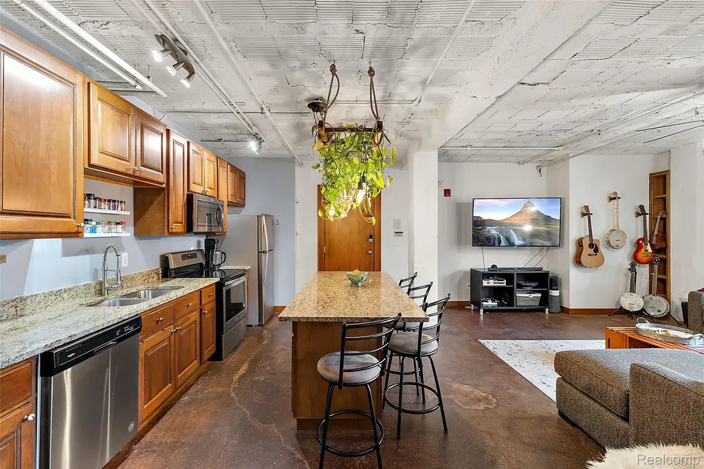 78 Watson Street Detroit City MI 48201