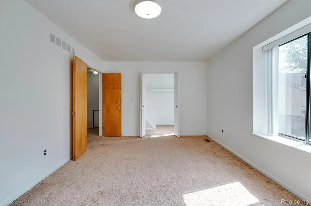 41617 Bedford Drive Canton Charter Township MI 48187