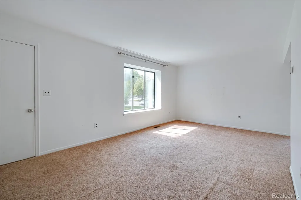 41617 Bedford Drive Canton Charter Township MI 48187