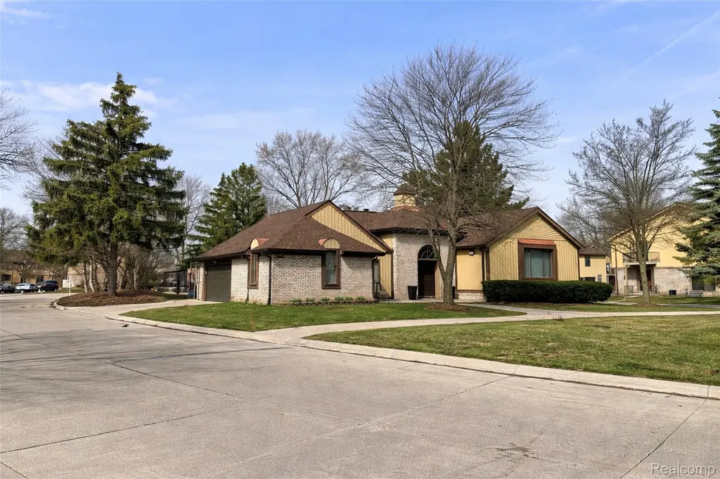 41617 Bedford Drive Canton Charter Township MI 48187