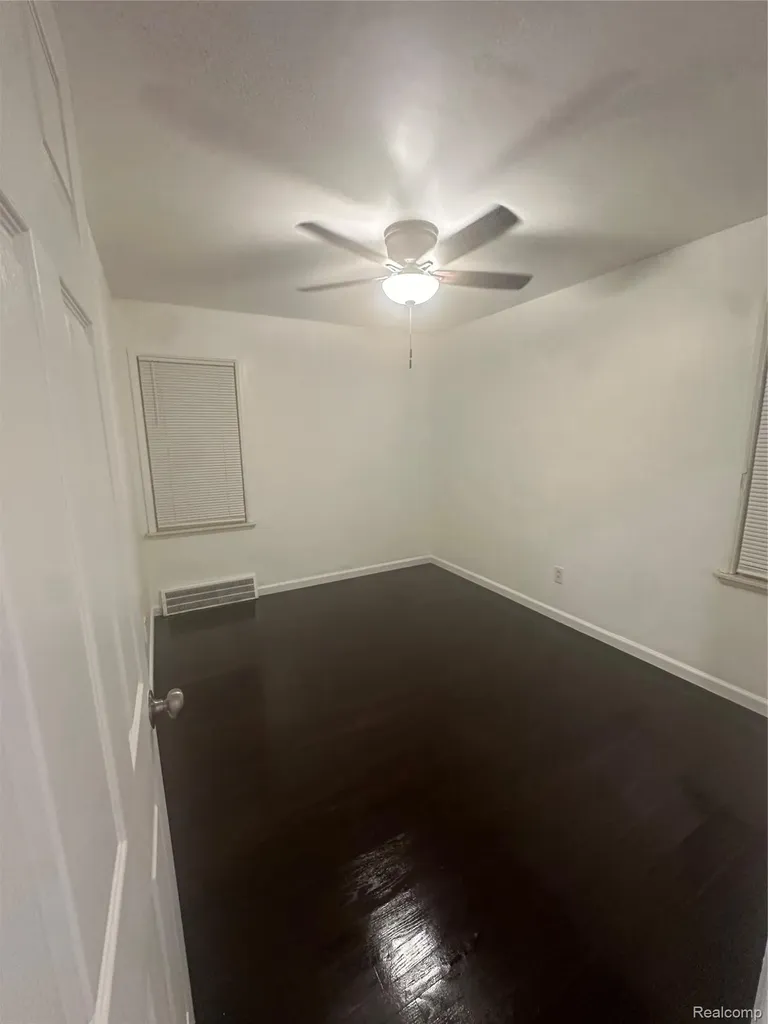 20065 Southfield Road Detroit City MI 48235