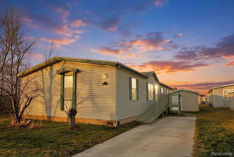 3423 Green Apple Court Ash Township MI 48117