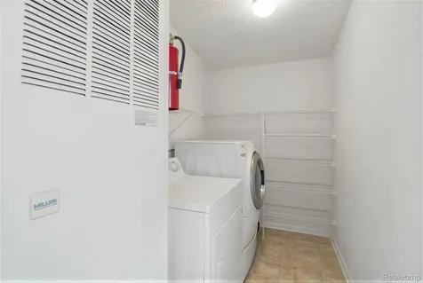 3423 Green Apple Court Ash Township MI 48117