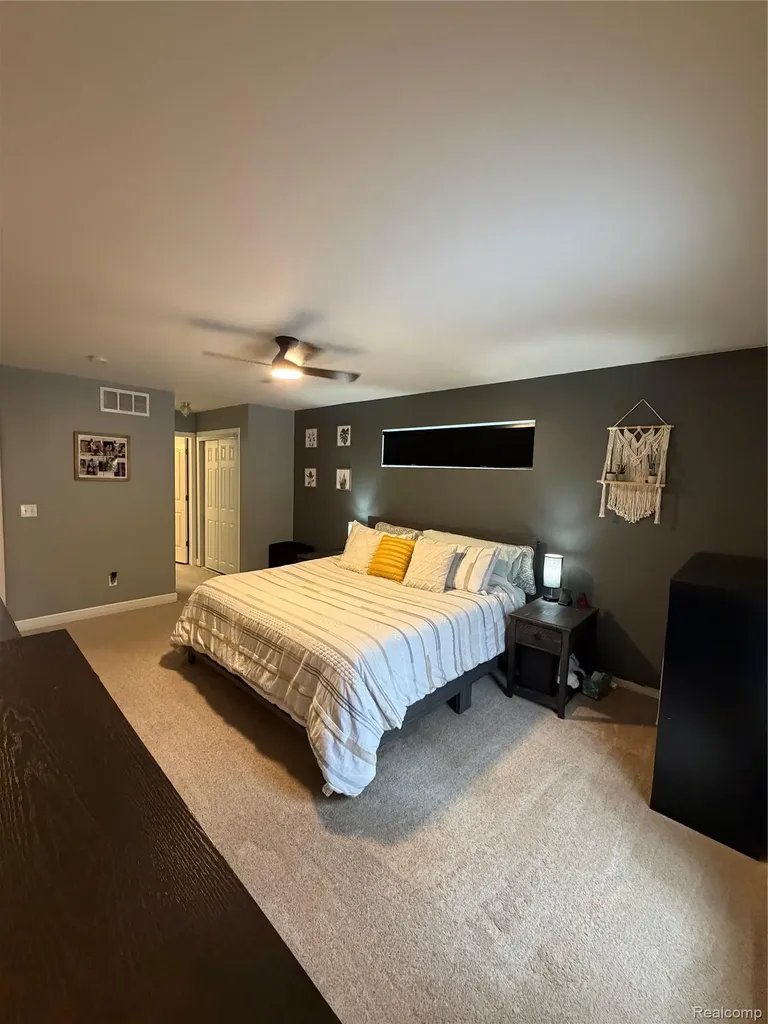 8645 Country Club Drive Hamburg Township MI 48169
