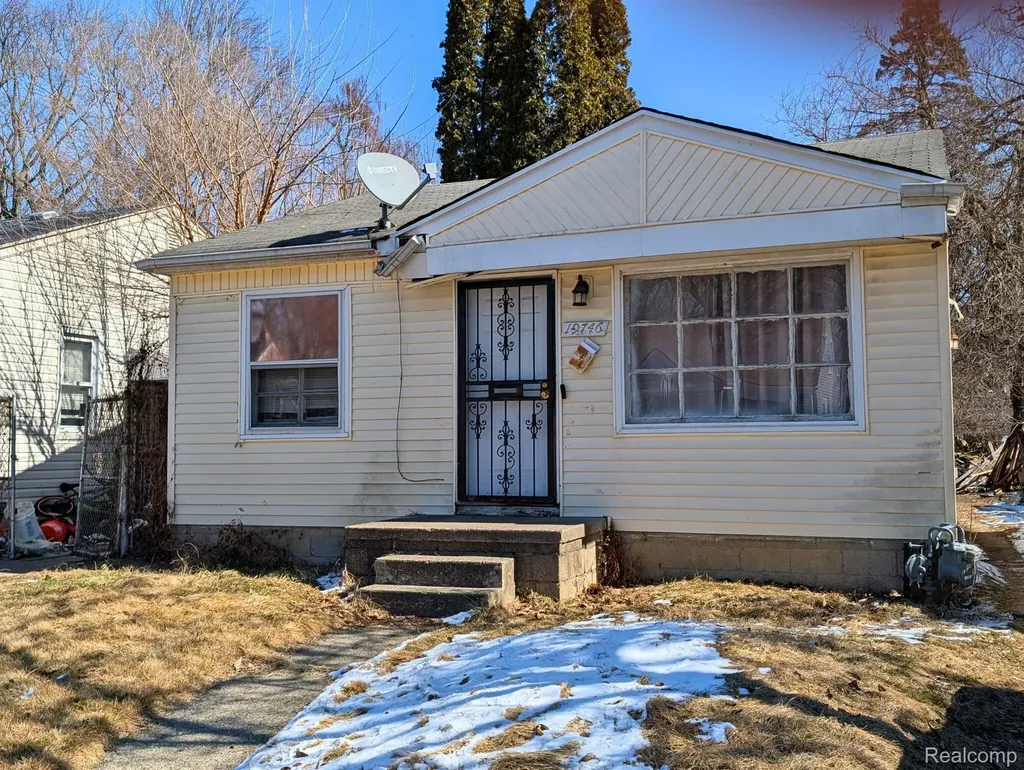 19746 Cooley Street Detroit City MI 48219