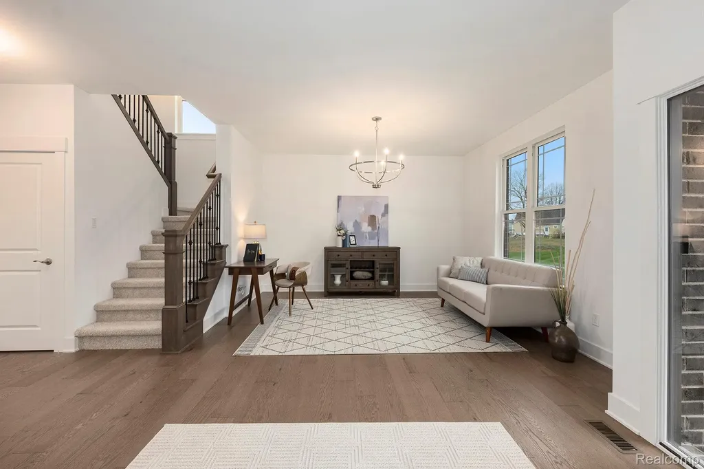 7699 Orchard Lane Washington Township MI 48095