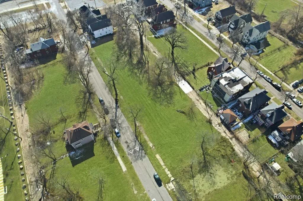 2185 Townsend Street Detroit City MI 48214