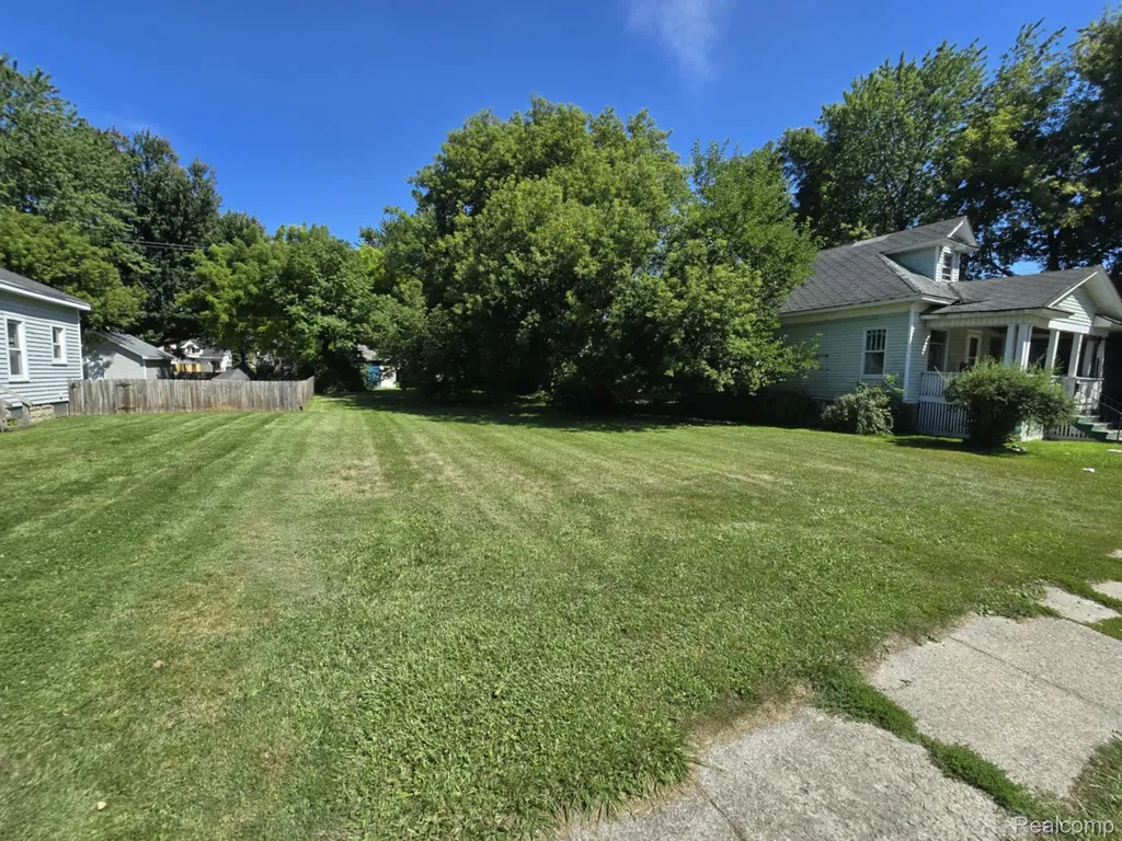 2400 Stone Street Port Huron City MI 48060
