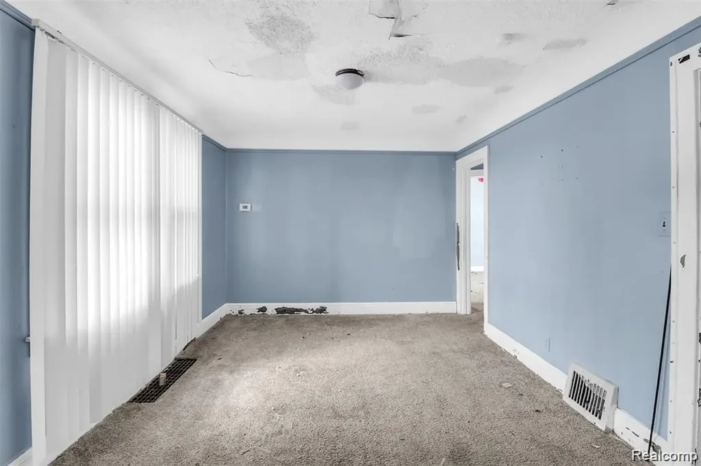 15354 Stansbury Street Detroit City MI 48227