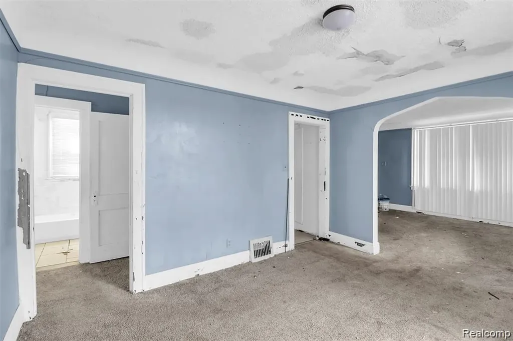 15354 Stansbury Street Detroit City MI 48227