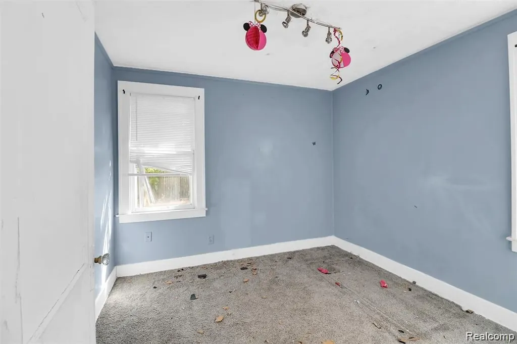 15354 Stansbury Street Detroit City MI 48227