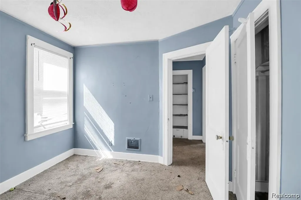 15354 Stansbury Street Detroit City MI 48227