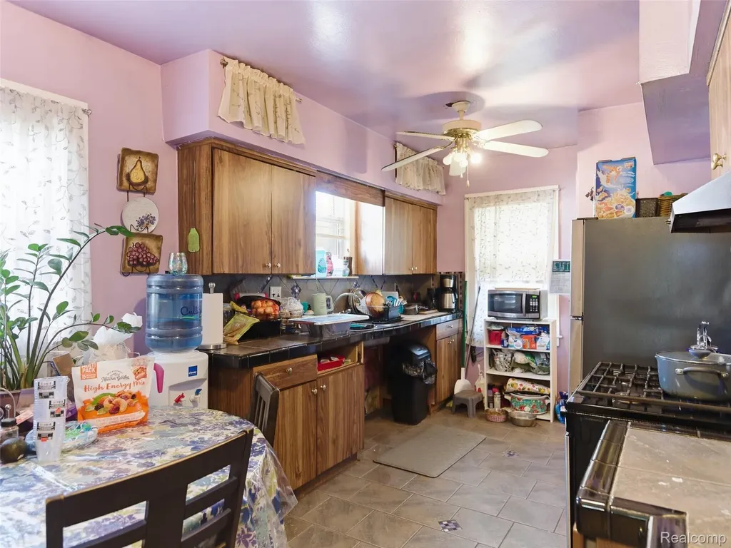 12684 Birwood Street Detroit City MI 48238