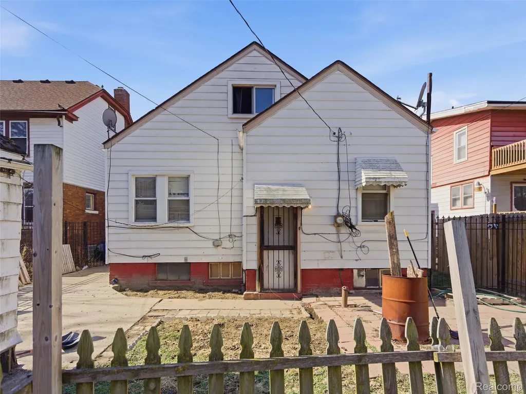 12684 Birwood Street Detroit City MI 48238