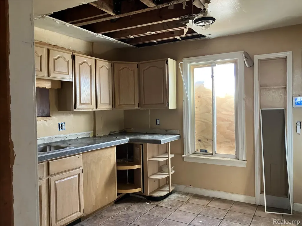 11766 Payton Street Detroit City MI 48224