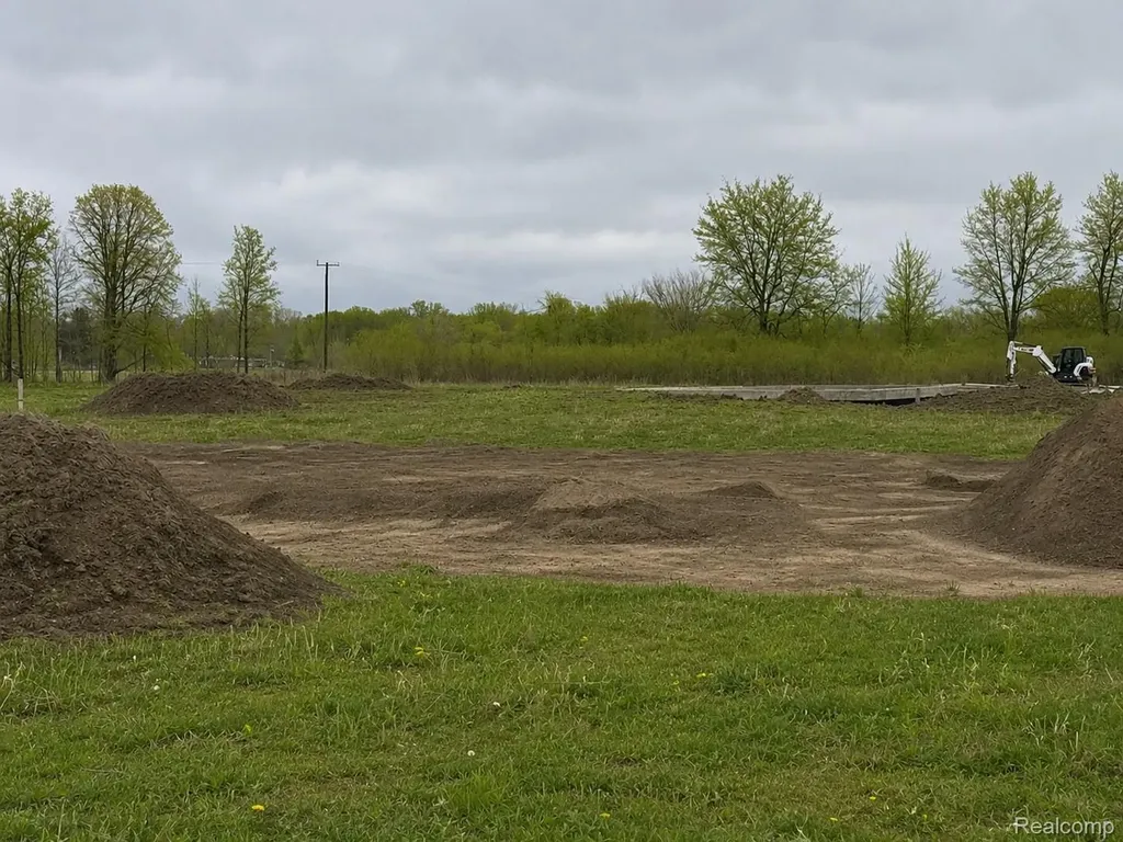 13199 Masters Road Masters Road Riley Township MI 48041