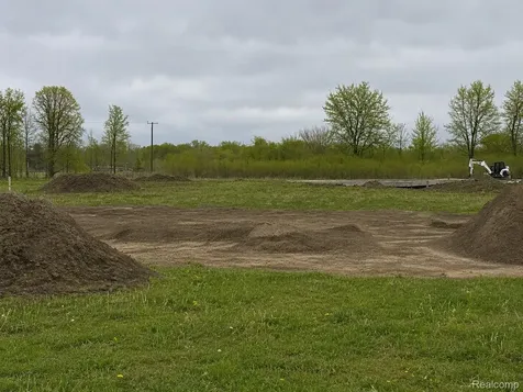 13199 Masters Rd Masters Road Riley Township MI 48041